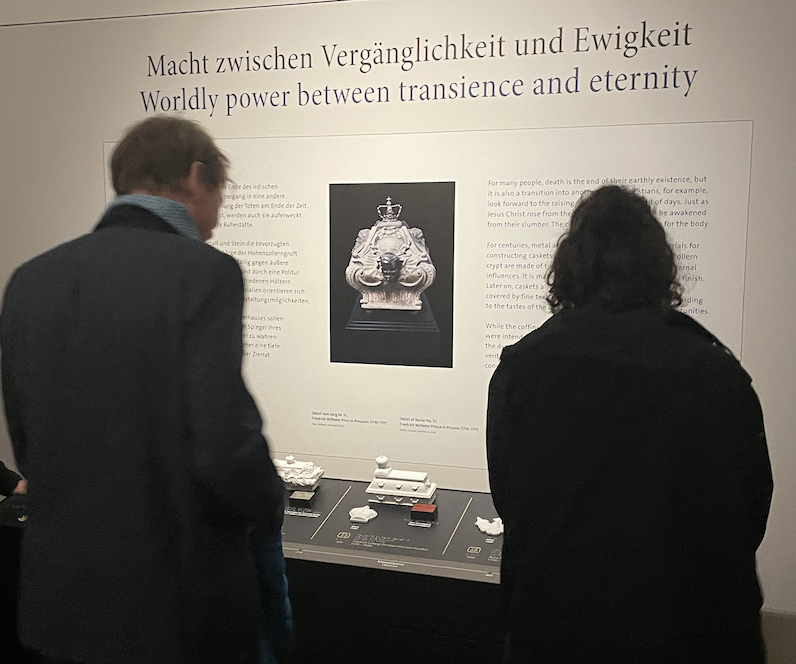 Das Vermittlungsangebot richtet sich an alle Zielgruppen, wobei ein besonderer Schwerpunkt auf sehbehinderten oder blinden Menschen liegt. Bildnachweis: A. Verdeil, Tactile Studio.